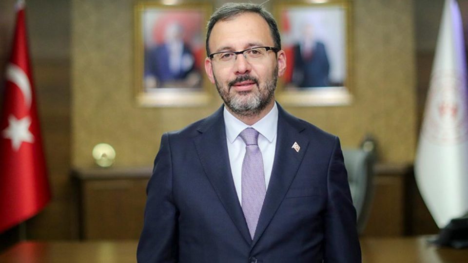 Bakan Kasapoğlu’ndan Yakup Yıldız’a tebrik