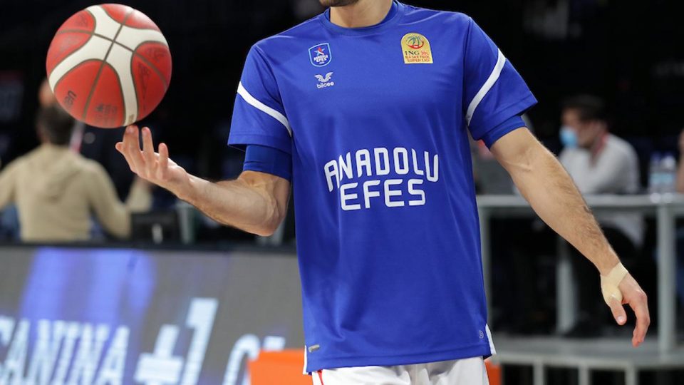 Anadolu Efes’te 8 pozitif vaka