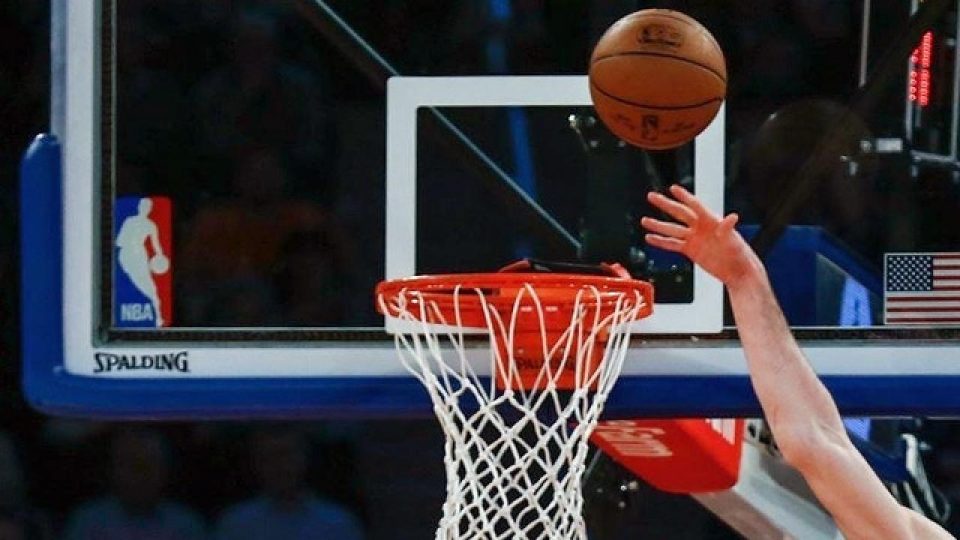 NBA’de Suns, Nuggets’a karşı serideki ilk galibiyetini aldı